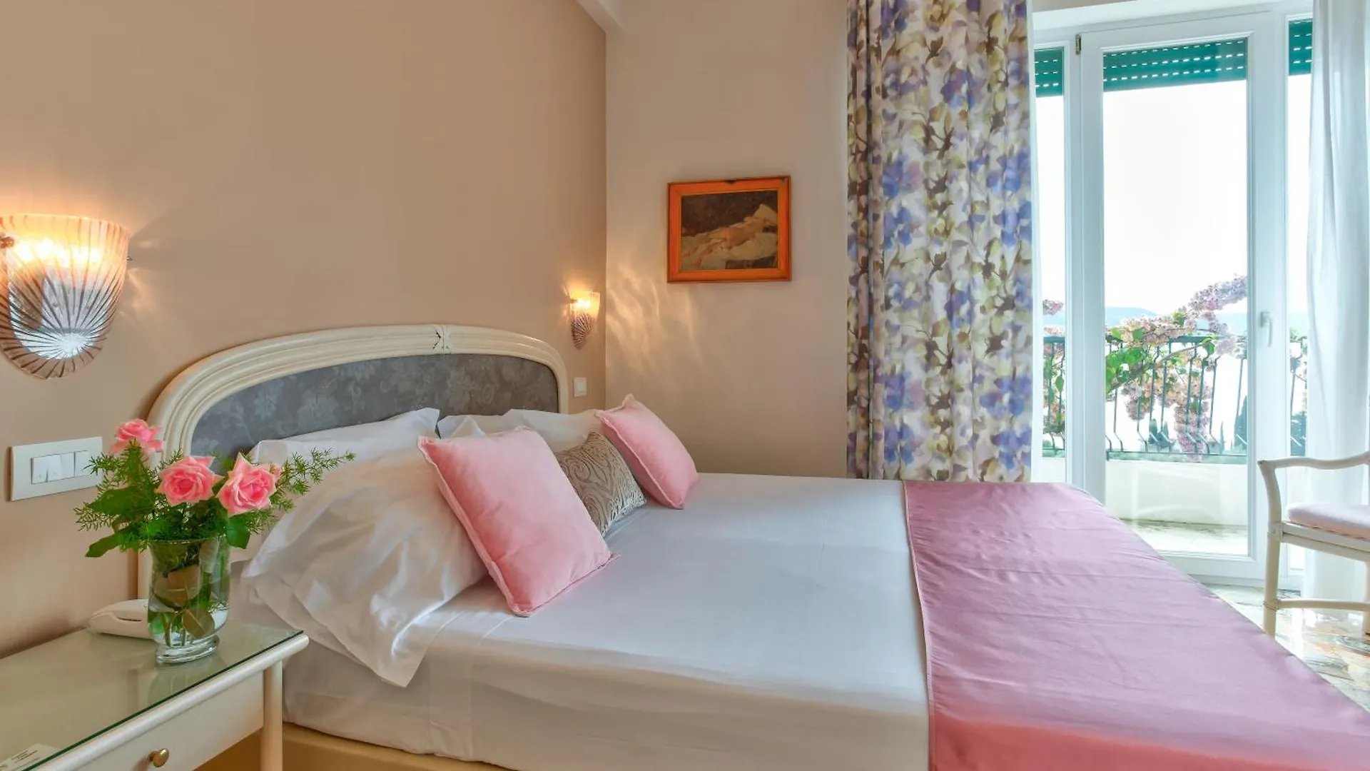 Hotel Villa Europa Gargnano 3*,  Italy
