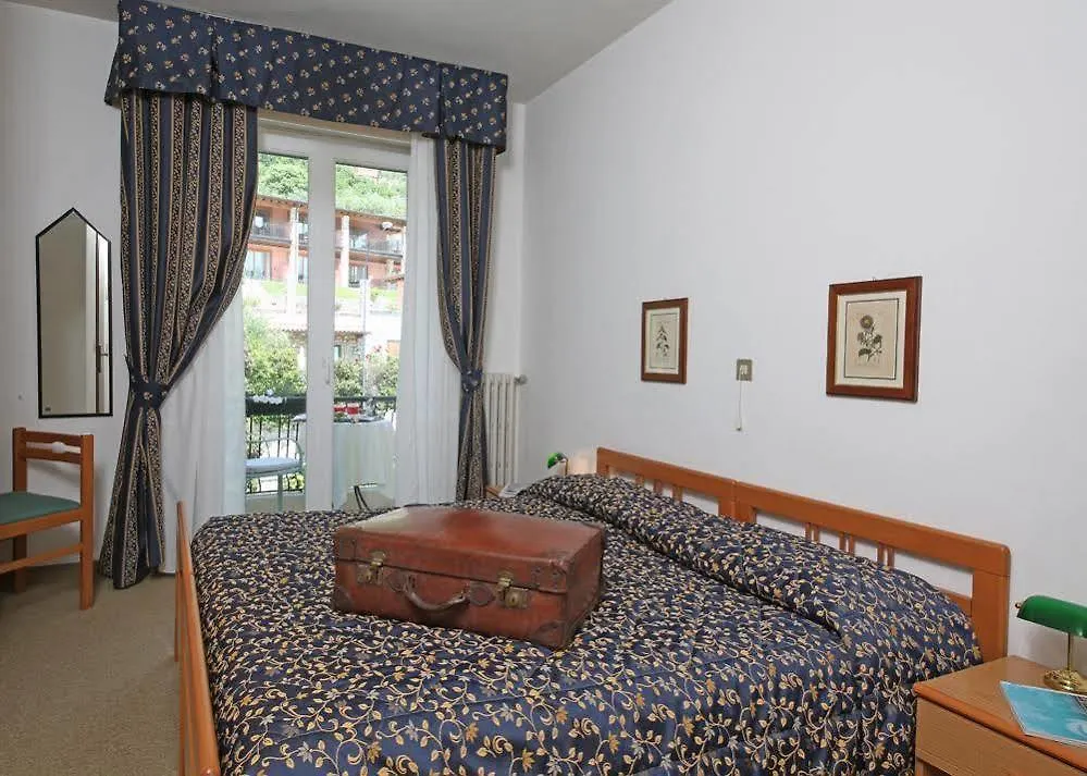 Hotel Villa Europa Gargnano 3*,