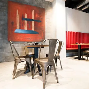 J24 Hotel